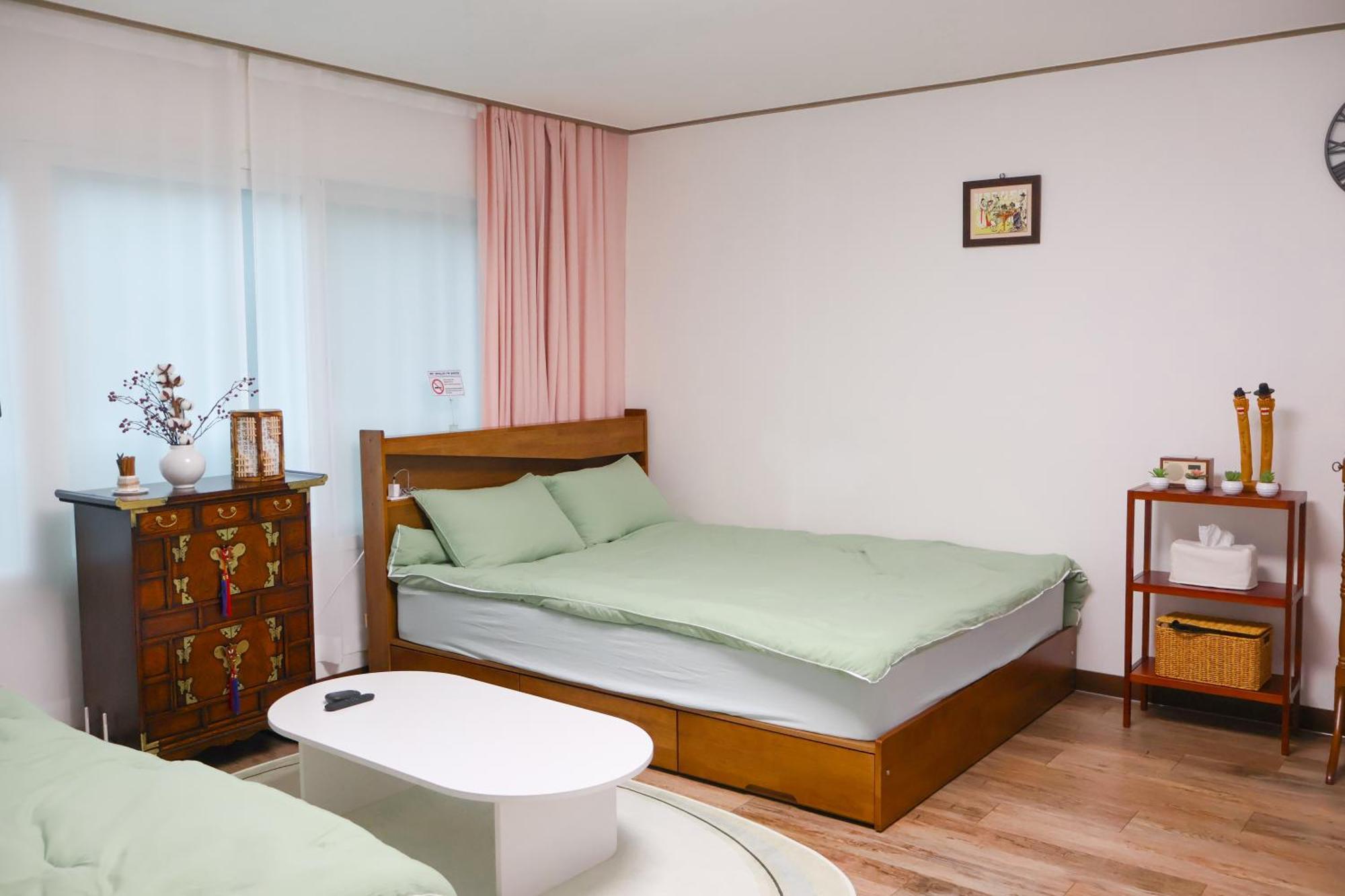 Jb Stay#Hongdae & Sinchon 10Min#Double Room 서울특별시 외부 사진